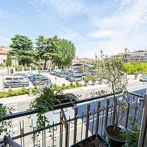 Happiness - Center Verona